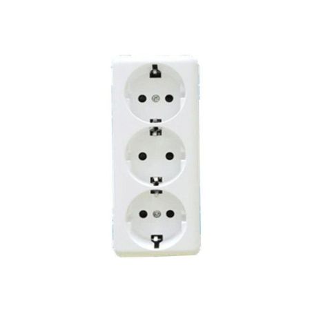 BASE ENCHUFE TRIPLE T/T C/TAPA CJ72